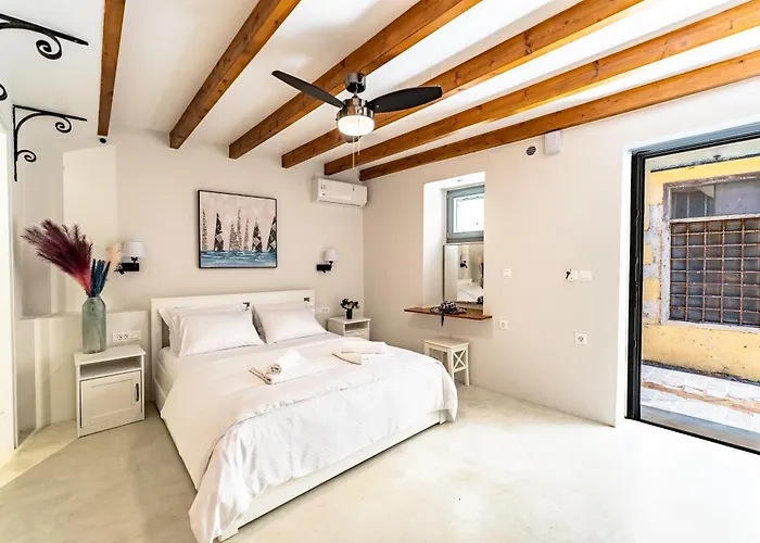 Holiday home Amy's Little Gem