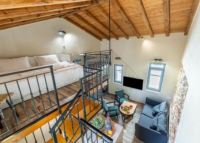 Amy's Little Gem * La Canea